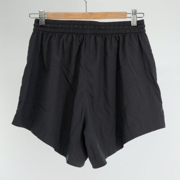 Lululemon Feeling Femme Short 5" | Charcoal | 4 - Picture 4 of 8